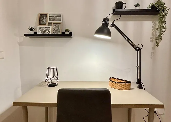 Elegantes Cityapartment - 15 Minuten Ins Zentrum Διαμέρισμα *